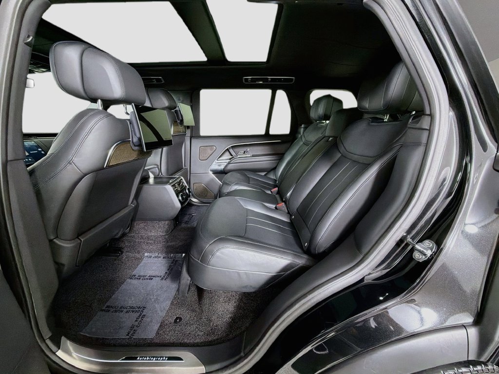 Used 2025 Black Land Rover Autobiography image 26