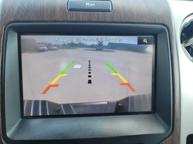 Used 2013  Ford XL image 24