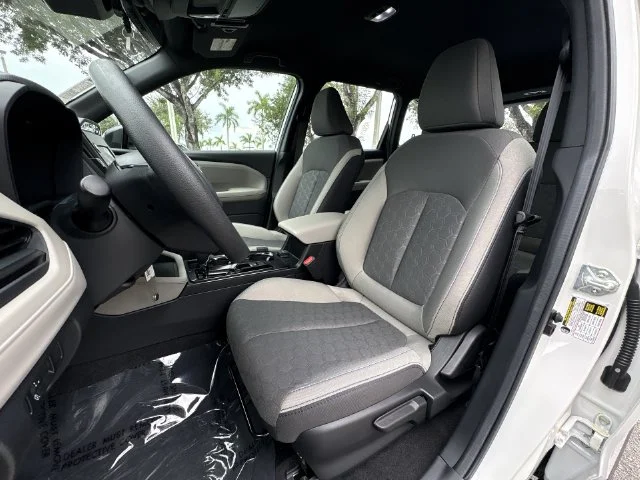 New 2026 CRYSTAL WHITE PEARL Subaru Standard Model image 11