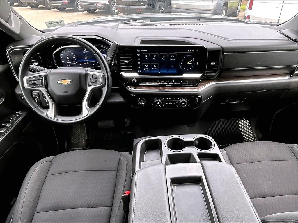 Used 2024 Gray Chevrolet LT image 21