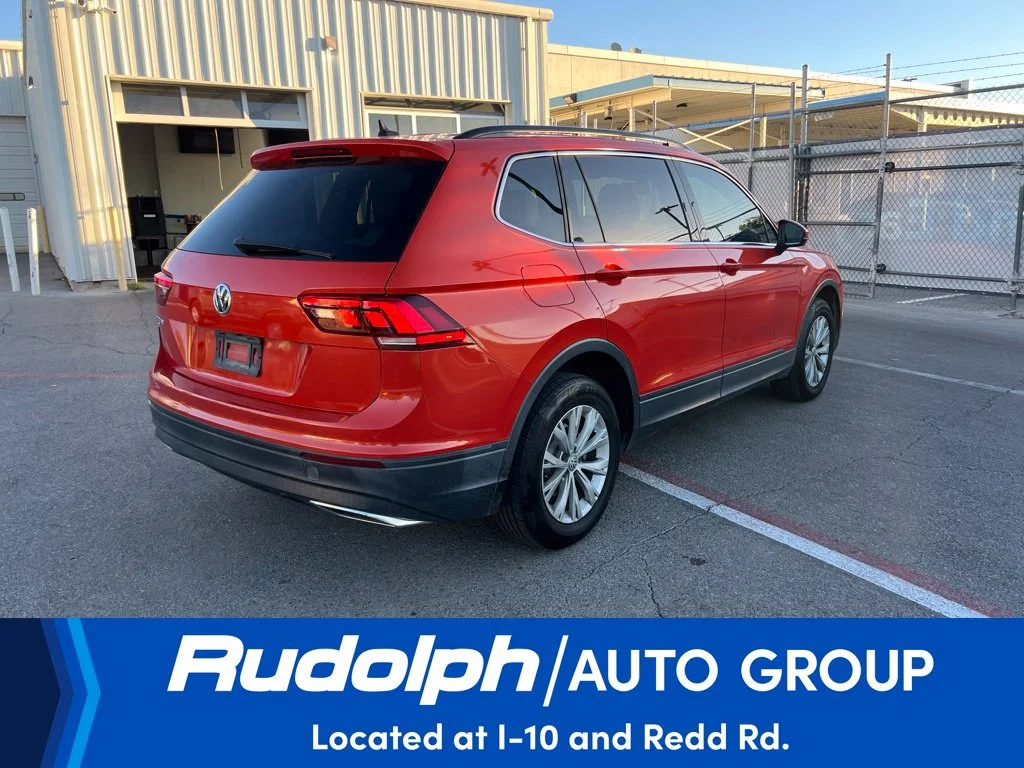 Used 2019 Orange Metallic Volkswagen 2.0T SE image 4