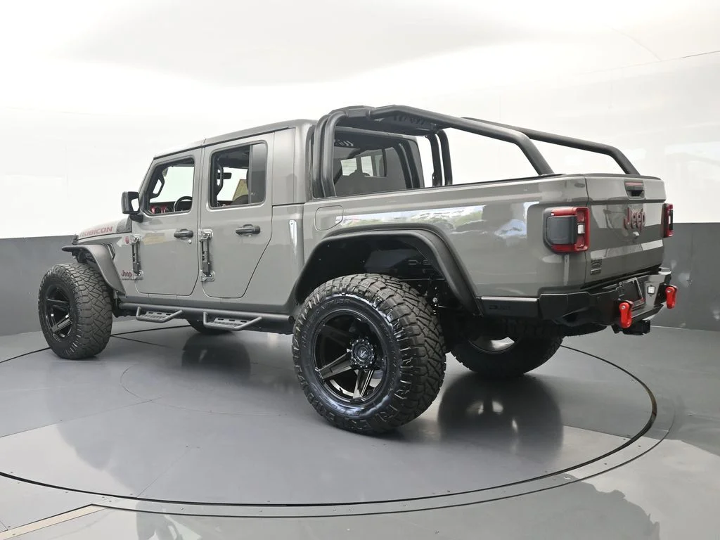 Used 2022 Sting-Gray Clearcoat Jeep Rubicon image 4