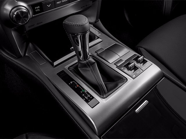 Used 2014 White Lexus 460 image 10