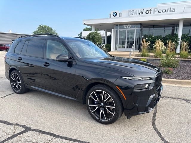 Used 2023 Black Sapphire Metallic BMW xDrive40i image 2