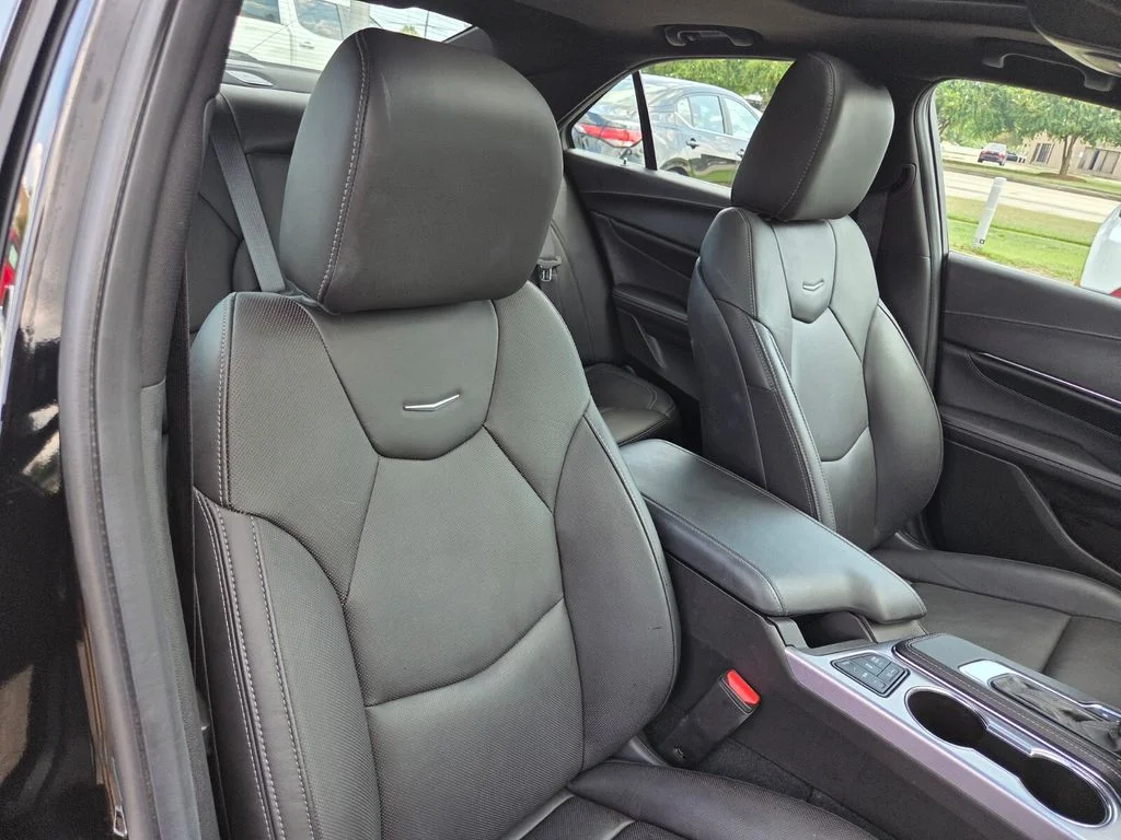 Used 2025 Black Cadillac Premium Luxury image 29