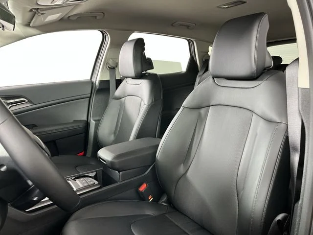 New 2026 Wolf Gray Kia EX image 11