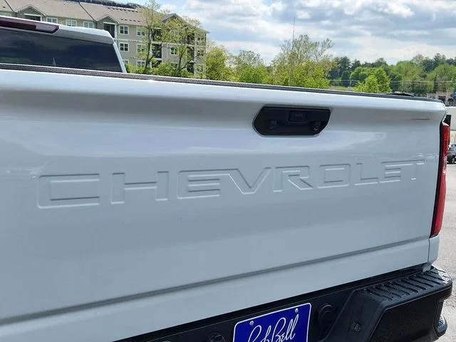 Used 2021 SUMMIT WHITE Chevrolet Custom image 29