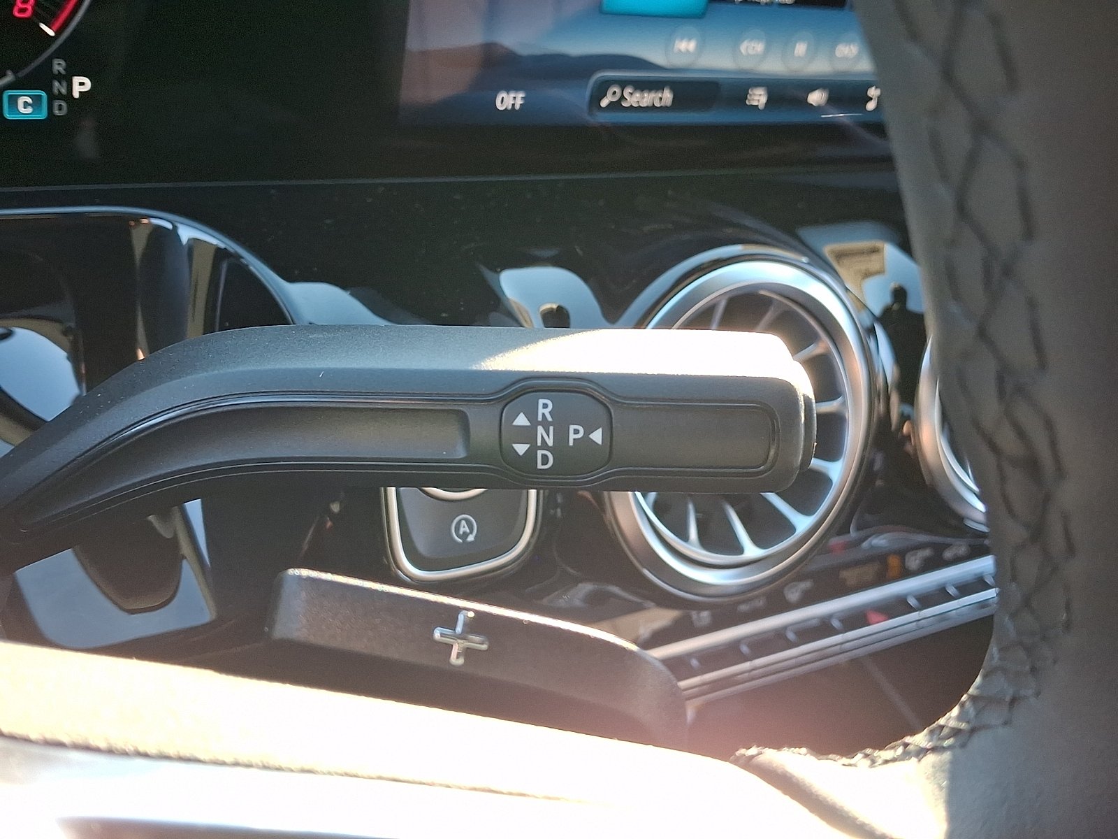 New 2026 Polar White Mercedes-Benz GLA 250 image 12
