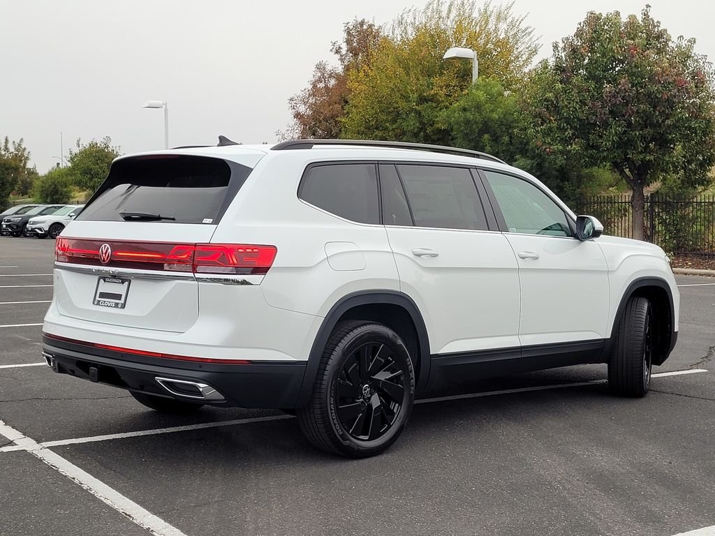 New 2026 White/off-white Volkswagen 2.0T SE w/Technology image 5