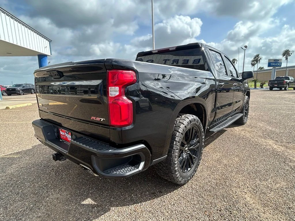 Used 2023 Black Chevrolet RST image 6