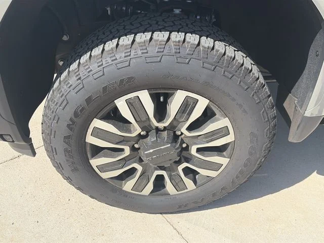 New 2026 Silver GMC Denali Ultimate image 10