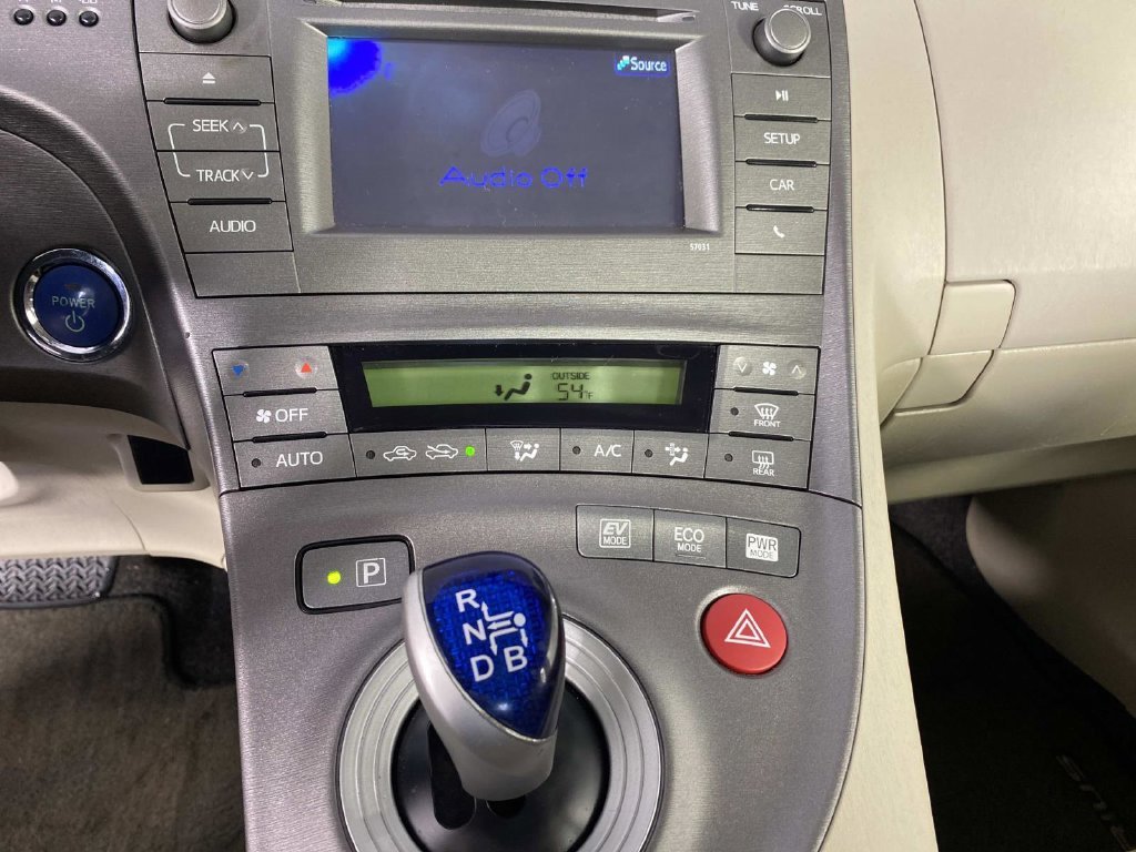 Used 2012 Red Toyota Two image 19