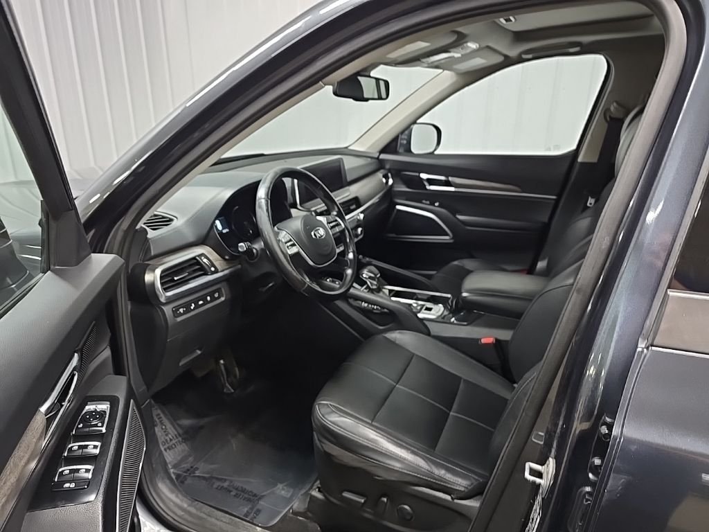 Used 2021 Gray Kia EX image 29