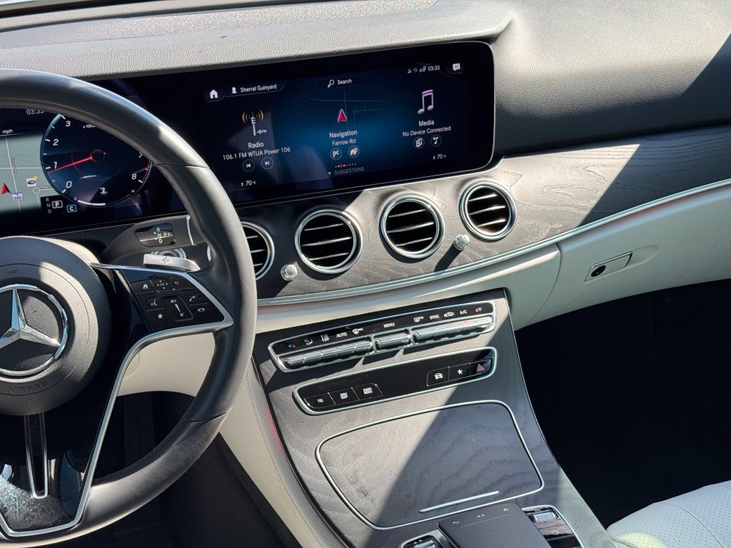 2022 Mercedes-Benz E-Class E350 - Photo 24