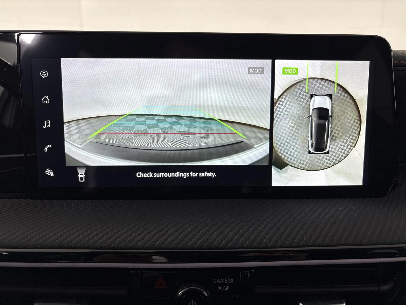 Used 2025 Aspen White Tricoat Nissan SR image 13