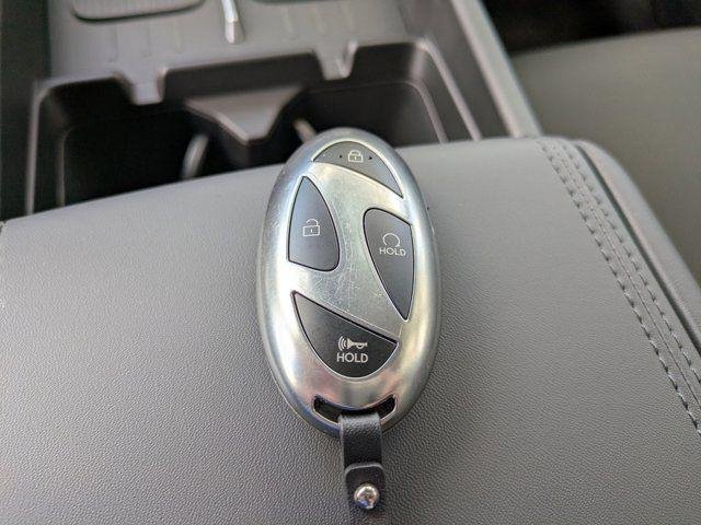 New 2026 Shimmering Silver Hyundai SEL image 54