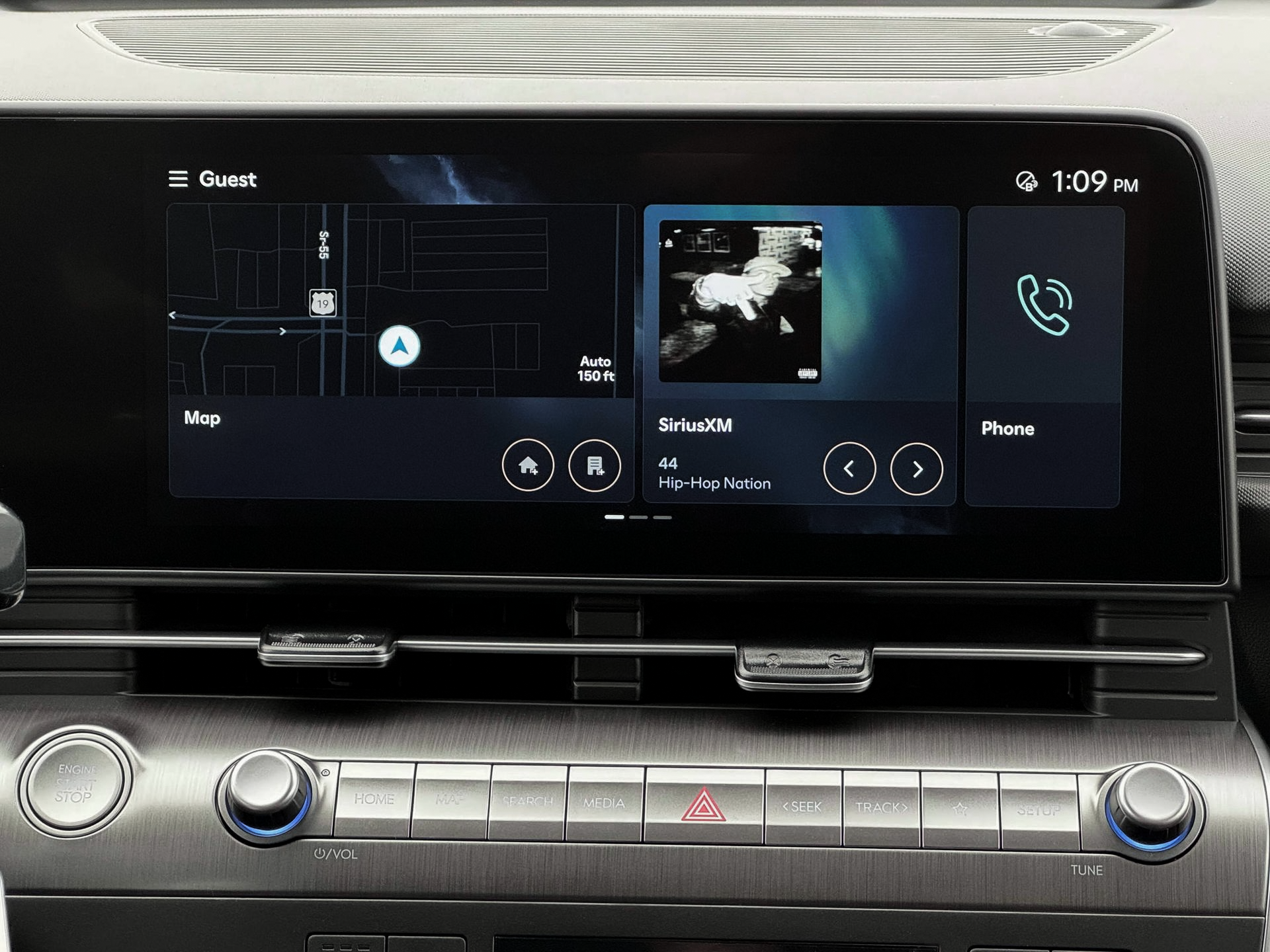 New 2025 Cyber Gray Metallic Hyundai SEL Convenience FWD image 12