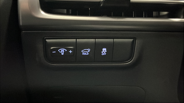 Used 2025 Hampton Gray Hyundai SEL Convenience image 34