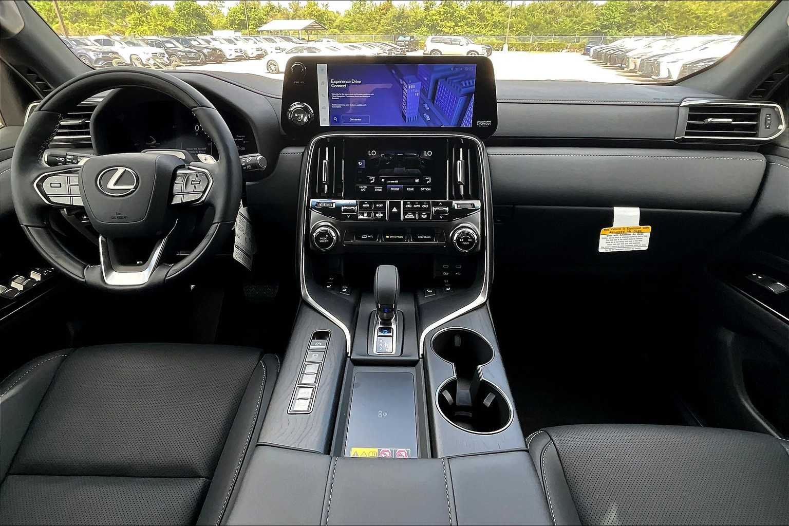 Used 2025 Eminent White Pearl Lexus Luxury image 5
