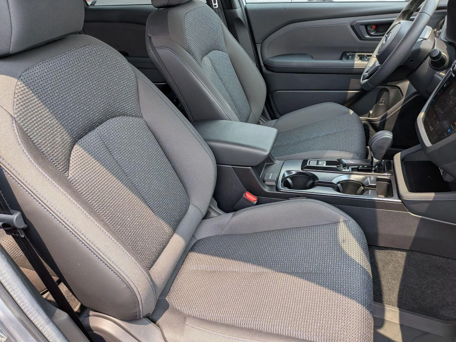 Used 2026 Ice Silver Metallic Subaru Premium image 34