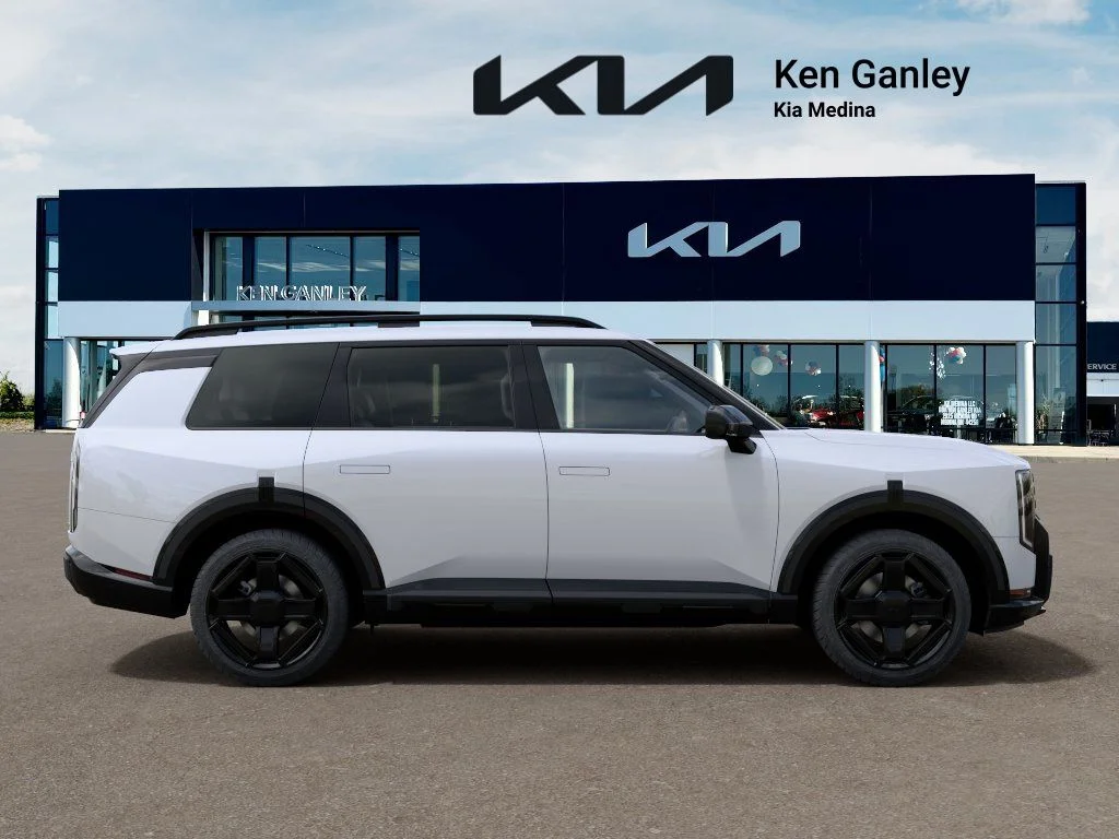 New 2027 Glacial White Pearl Kia X-Line EX image 7