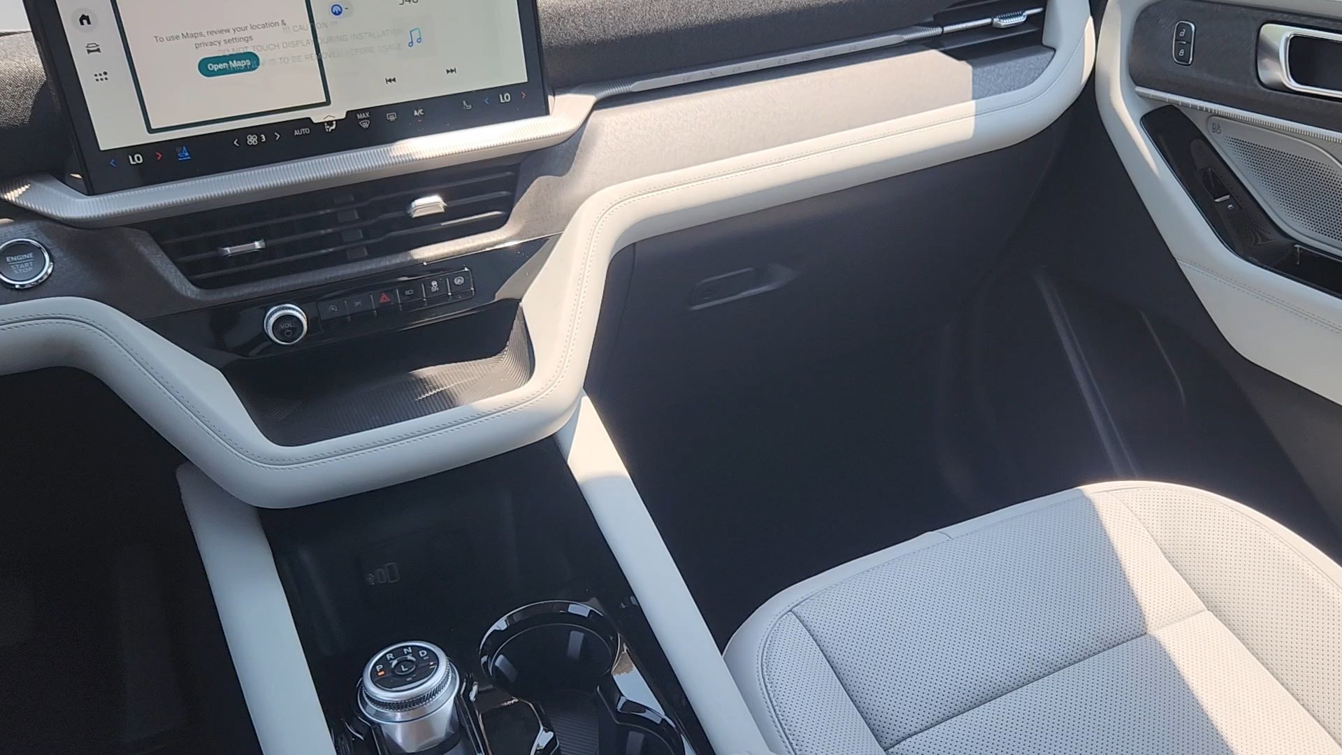 New 2026 Carbonized Gray Metallic Ford Platinum image 17