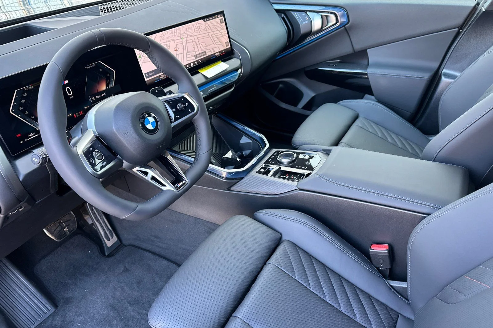 New 2026 Tanzanite Blue II Metallic BMW 30 xDrive image 7