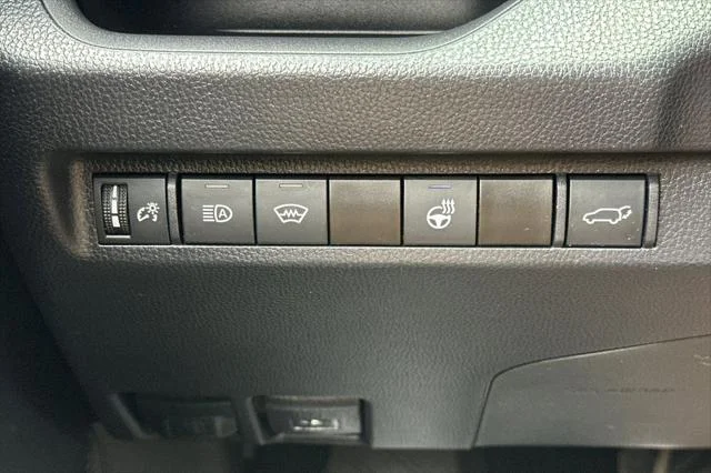 Certified Used 2023 WIND CHILL PEARL* Toyota  image 28