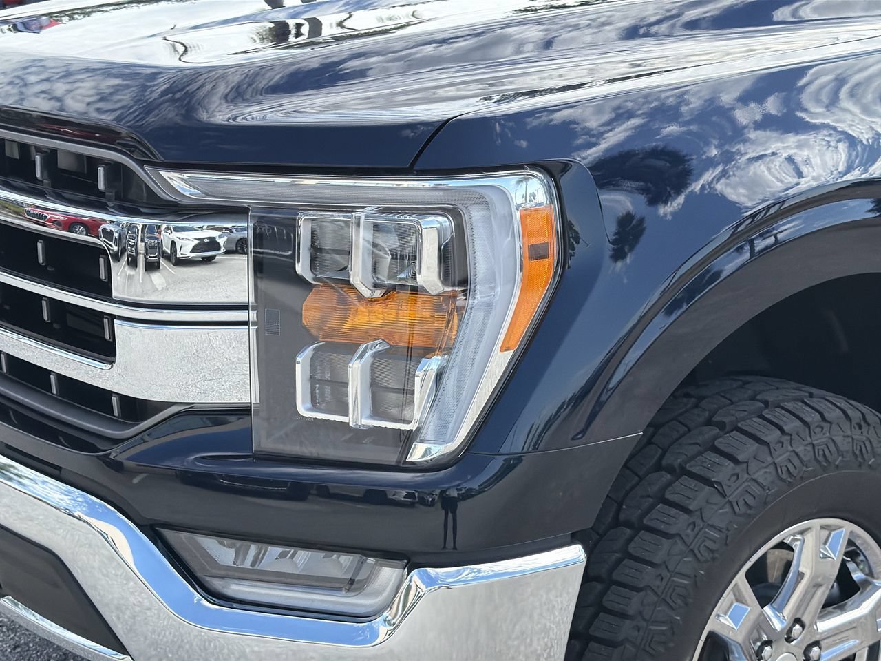Used 2023 Black Ford LARIAT image 6