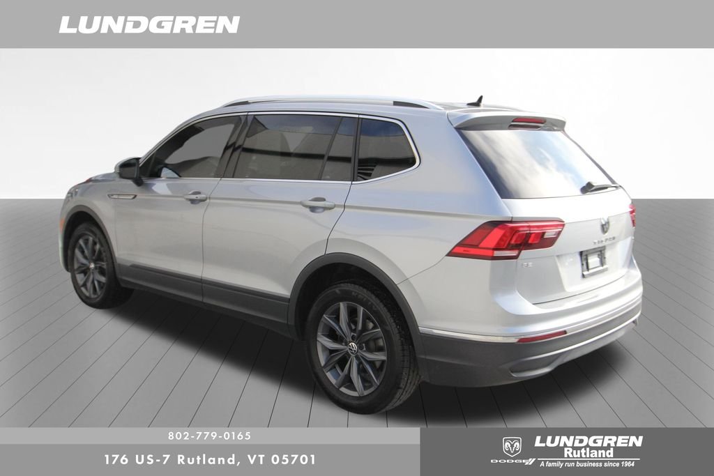 Used 2023 Gray Volkswagen 2.0T SE image 36