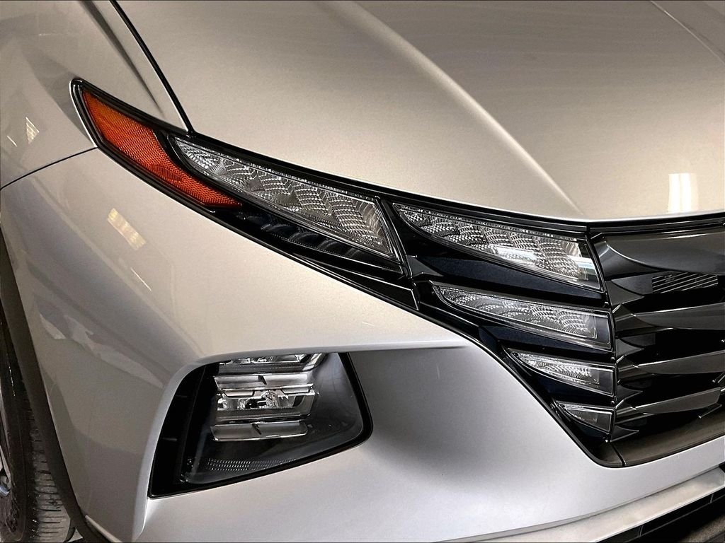 Used 2023 Silver Hyundai SEL image 33