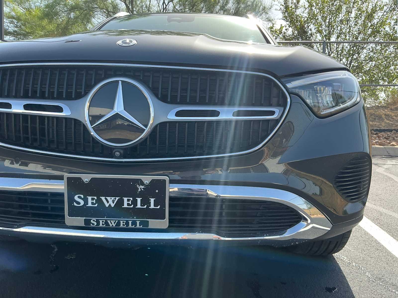 Certified Used 2026 Graphite Grey Metallic Mercedes-Benz GLC 300 image 4