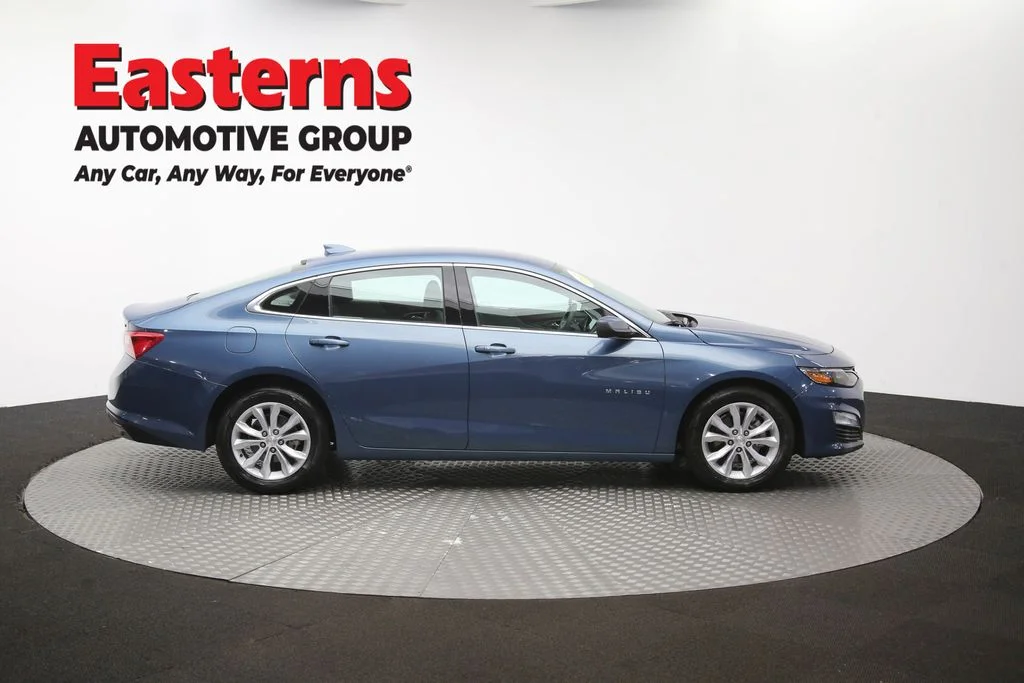 Used 2025 Blue Chevrolet LT image 46