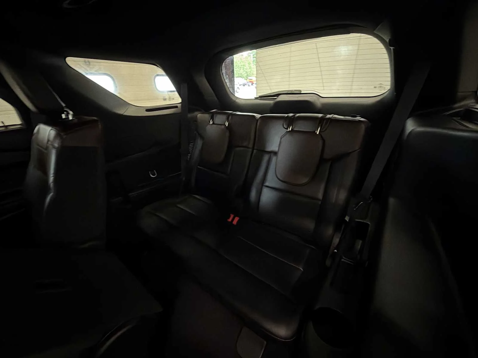 Used 2023 Star White Metallic Tri-Coat Ford Platinum image 26