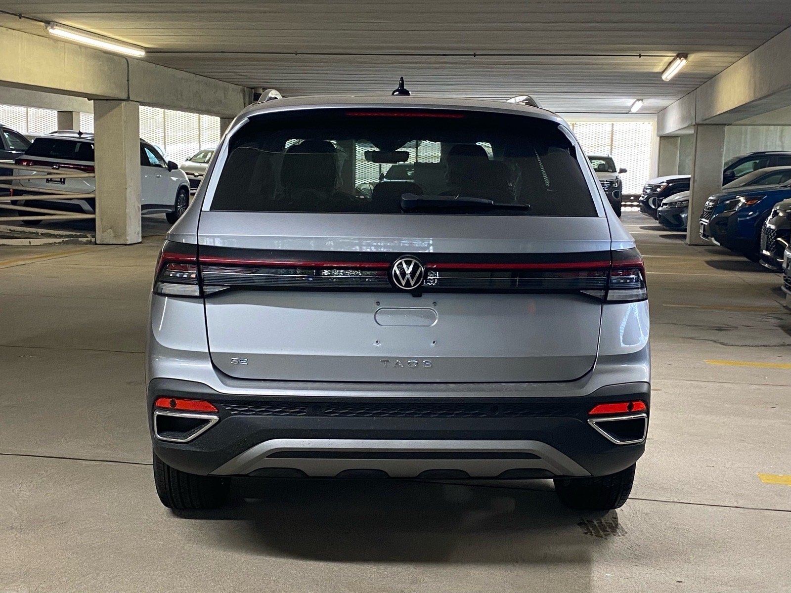New 2026 Silver Volkswagen 1.5T SE image 4