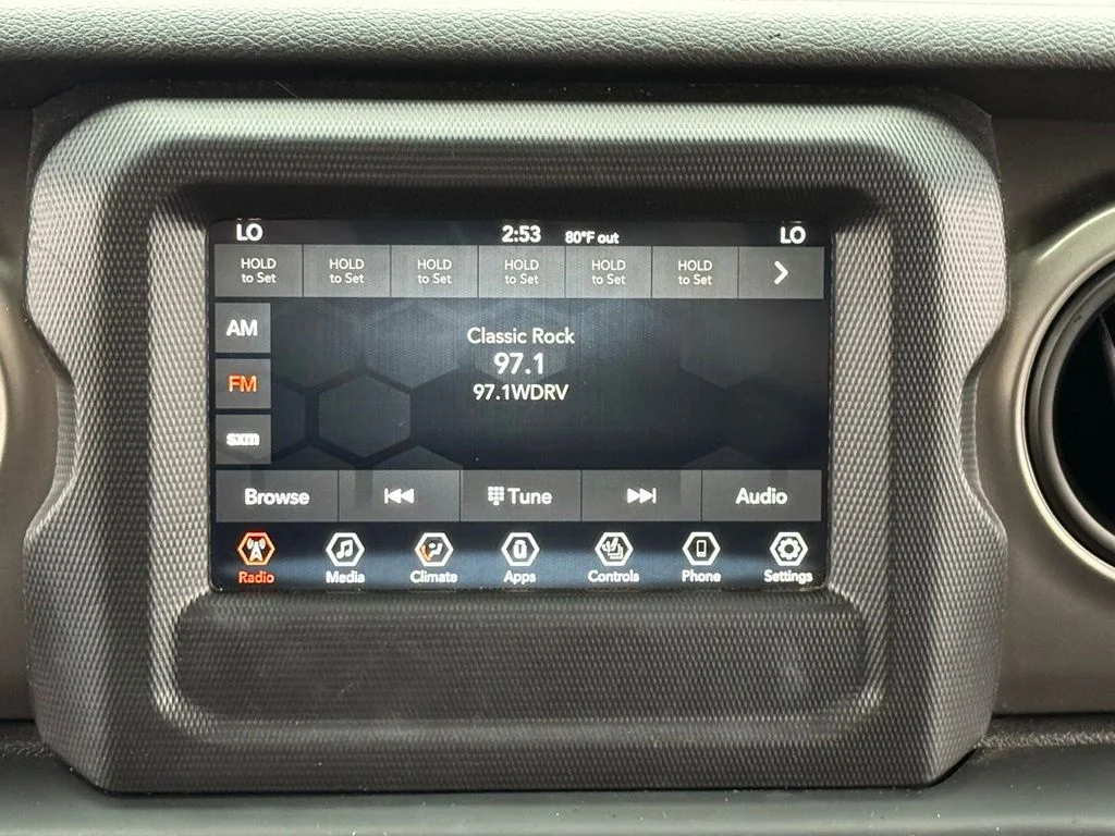 Used 2019 Gray Jeep Unlimited Sport S image 18