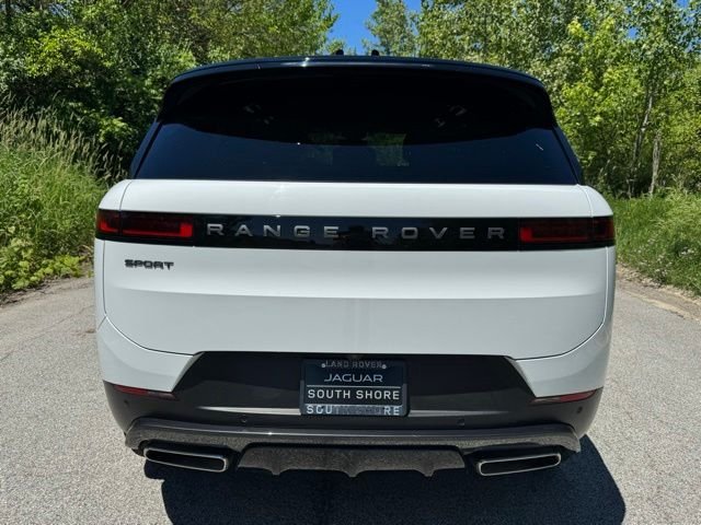 Certified Used 2025 Fuji White Land Rover SE image 6