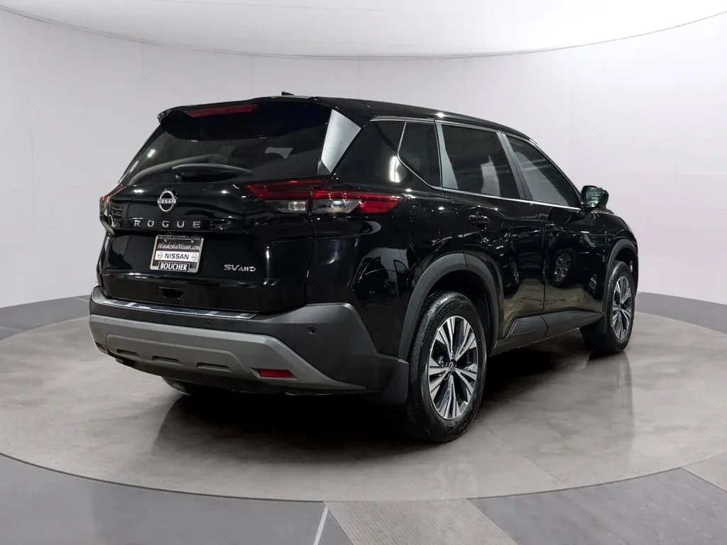 Certified Used 2023 Super Black Nissan SV image 3