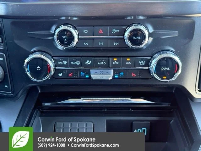New 2026 Carbonized Gray Metallic Ford Lariat image 27