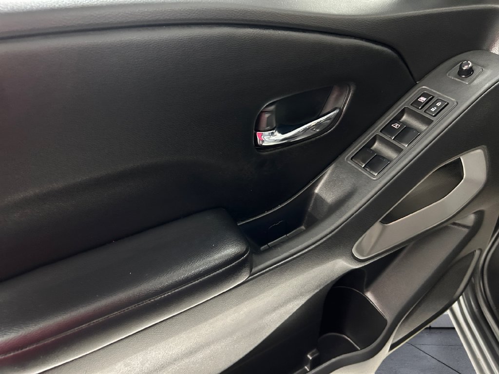 Used 2025 Gray Nissan SV image 12