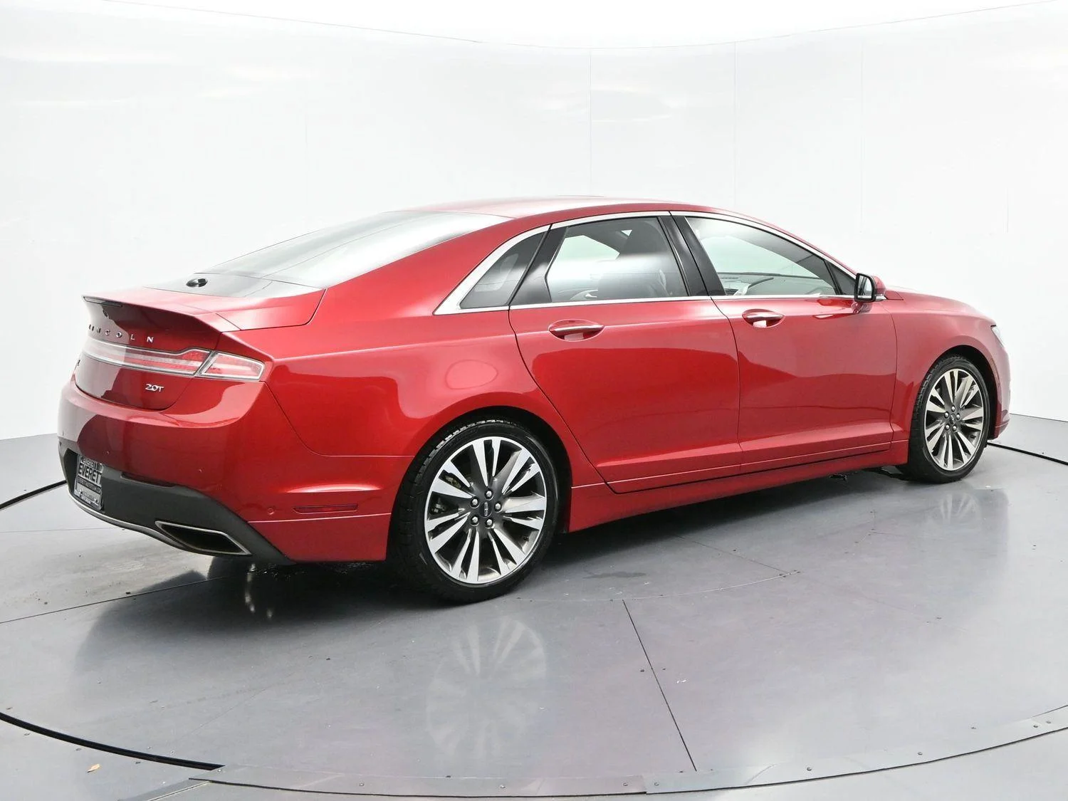 Used 2020 Red Carpet Metallic Tinted Clearcoat Lincoln Reserve image 7