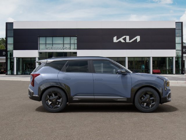 New 2027 Pale Gray Kia X-Line S image 7