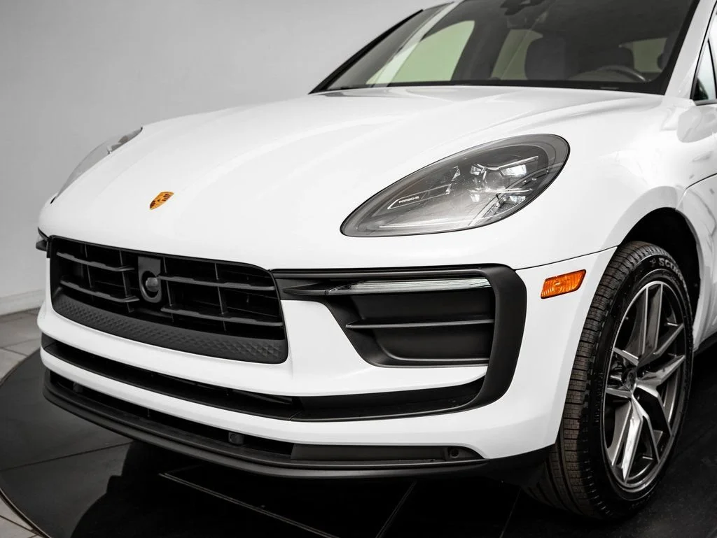 Used 2026 White Porsche  image 17