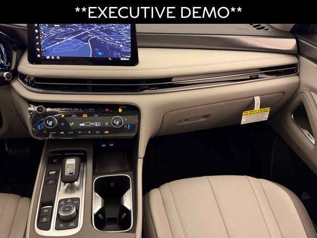 Certified Used 2026 Graphite Shadow INFINITI LUXE image 27