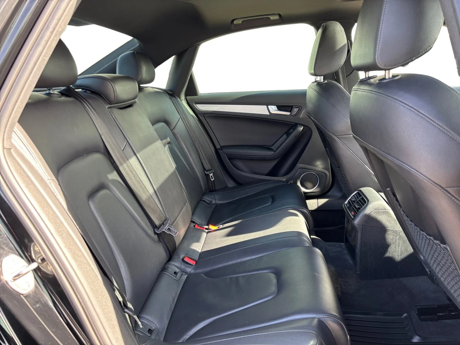 Used 2014 Black Audi Technik image 18