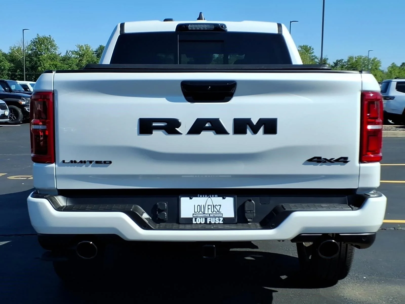 New 2026 Ivory White Tri-Coat Pearl-Coat Exterior Paint RAM Limited image 19