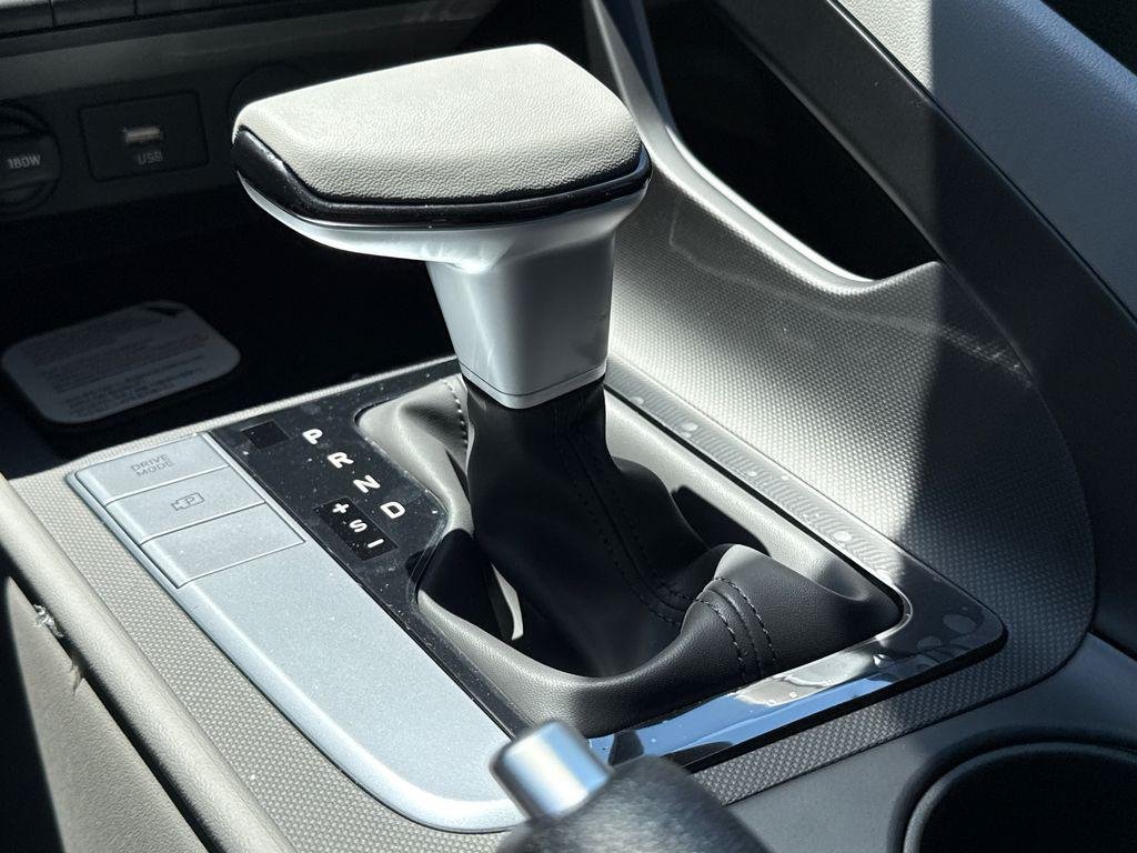New 2026 White Hyundai SEL Sport image 24