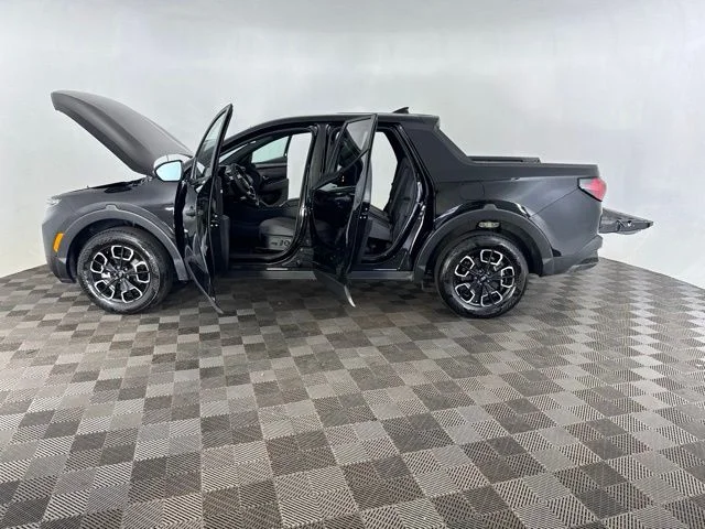 Used 2024 Black Hyundai SEL image 11
