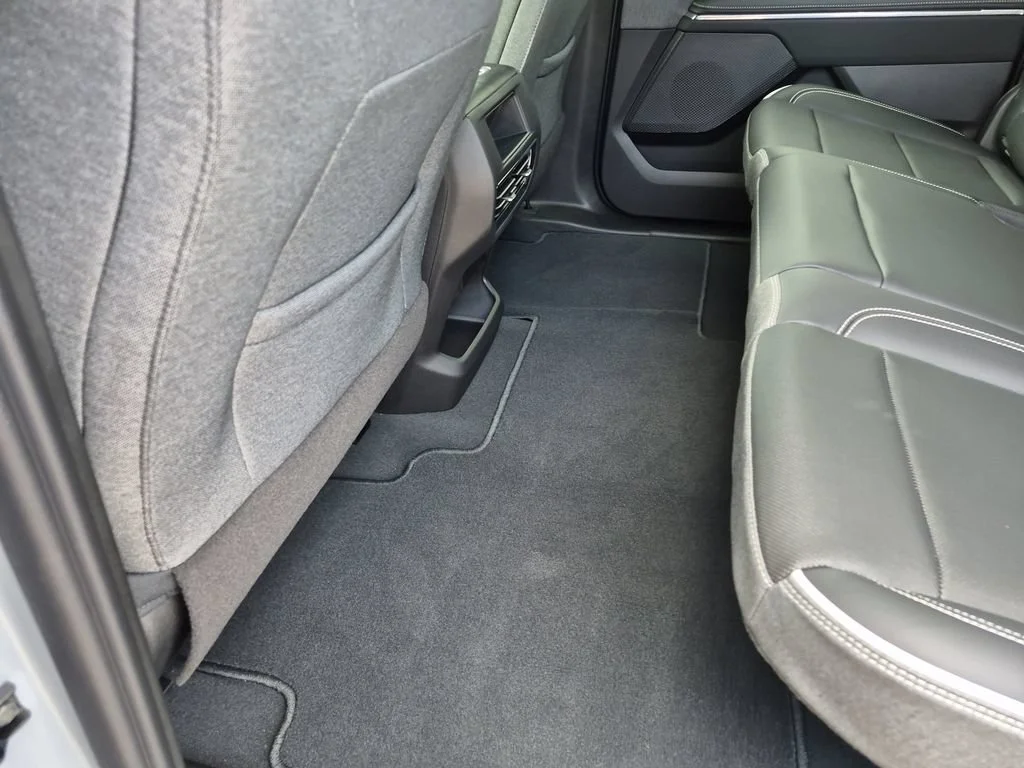 2026 GMC Sierra EV Elevation - Photo 36