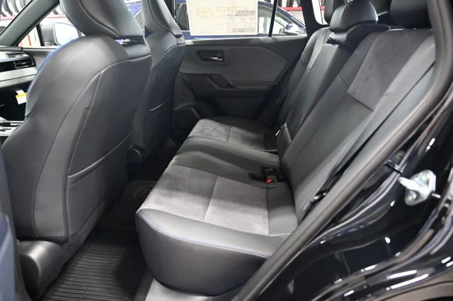 2026 Toyota RAV4 Plug-in Hybrid XSE - Photo 12